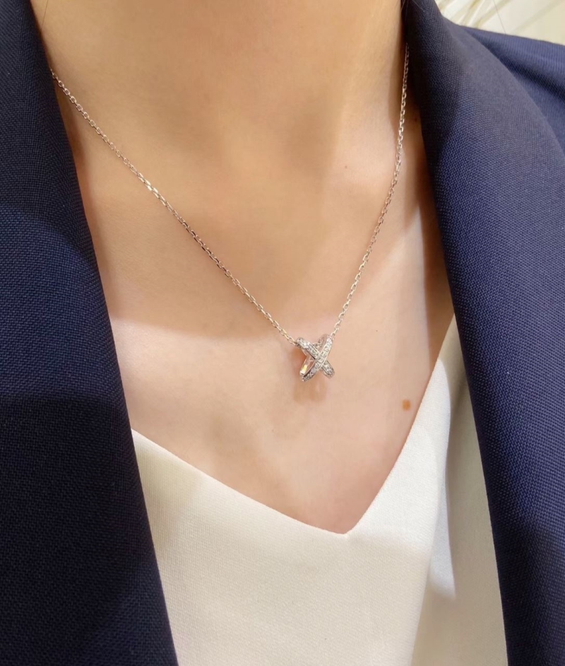 CHAUMET